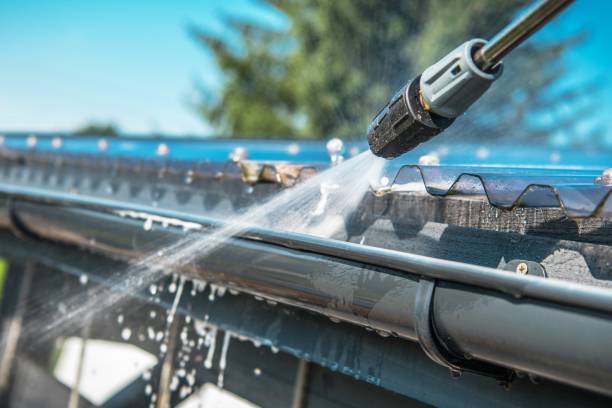 Best Deck Pressure Washing  in Burton, MI